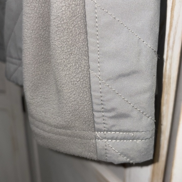 COLUMBIA XS Womens Fitted Grey Jacket/ amazing preloved condition ❤️ - Picture 4 of 9